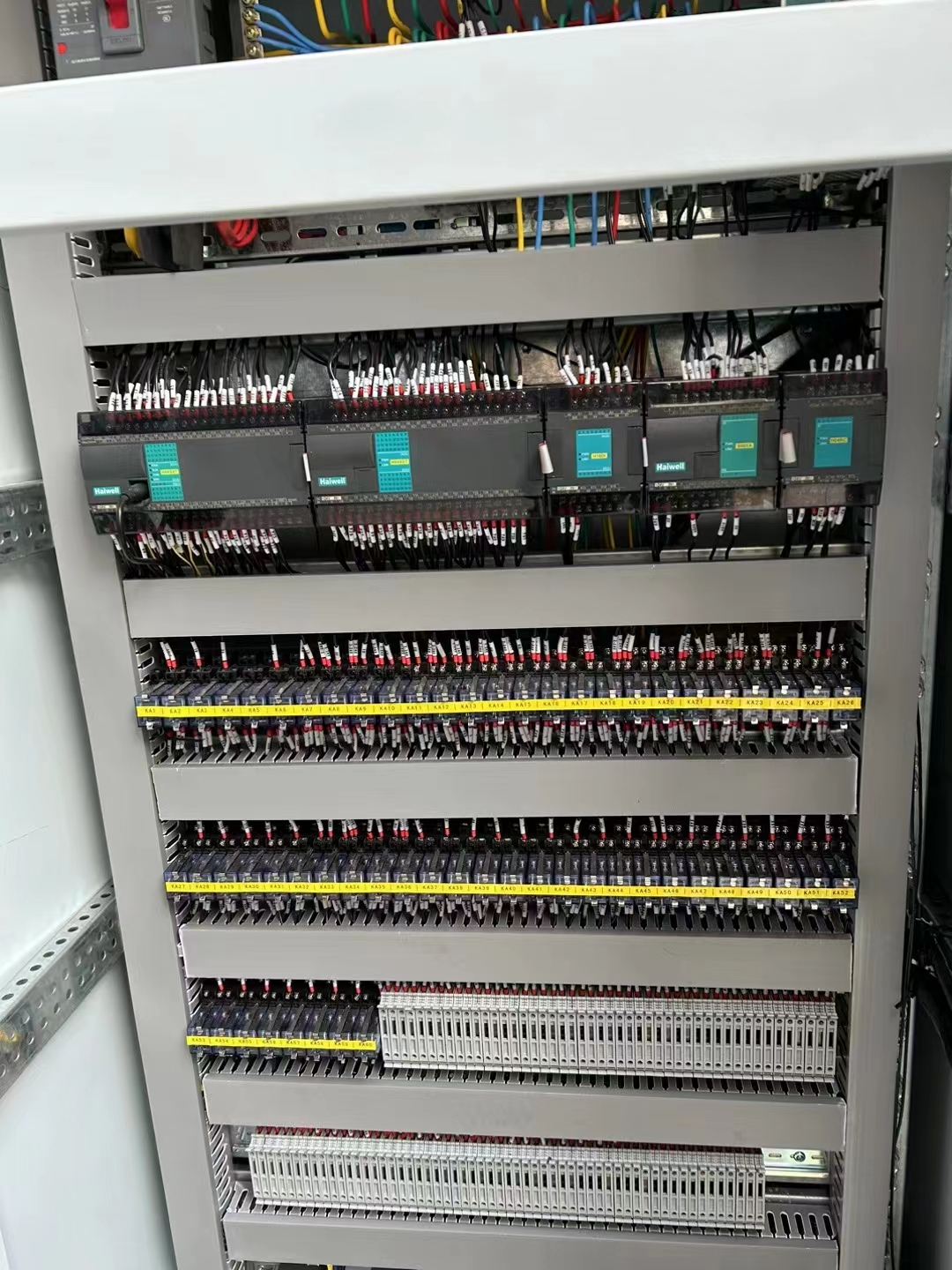 濟(jì)寧配電控制柜